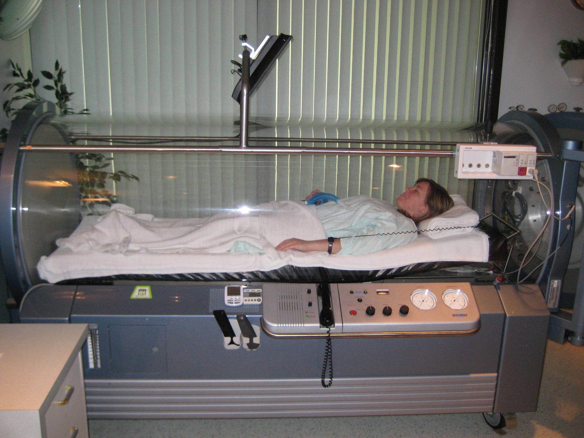 Can Hyperbaric Oxygen Treatment Reverse Aging? - MEDizzy Journal